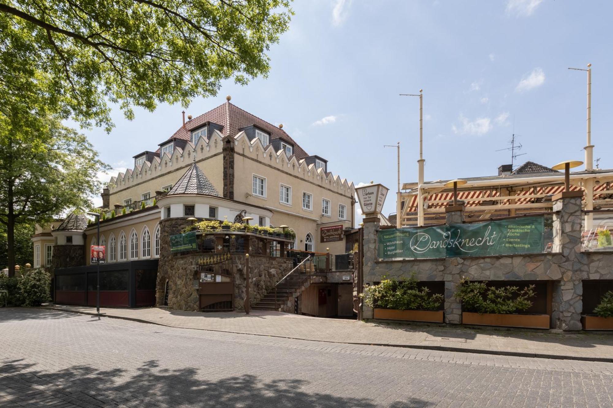 Wirtshaus & Hotel Landsknecht Meerbusch Exterior photo